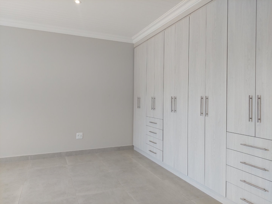 3 Bedroom Property for Sale in Stilbaai Wes Western Cape